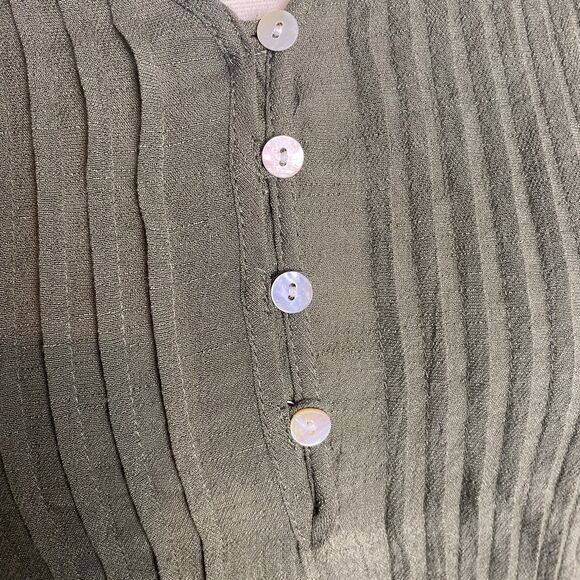 Westport Olive Green Pintuck Blouse with Lace Trim - Size XS - Picture 4 of 8